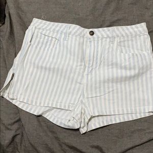 High Waist Striped Shorts size 30. F21